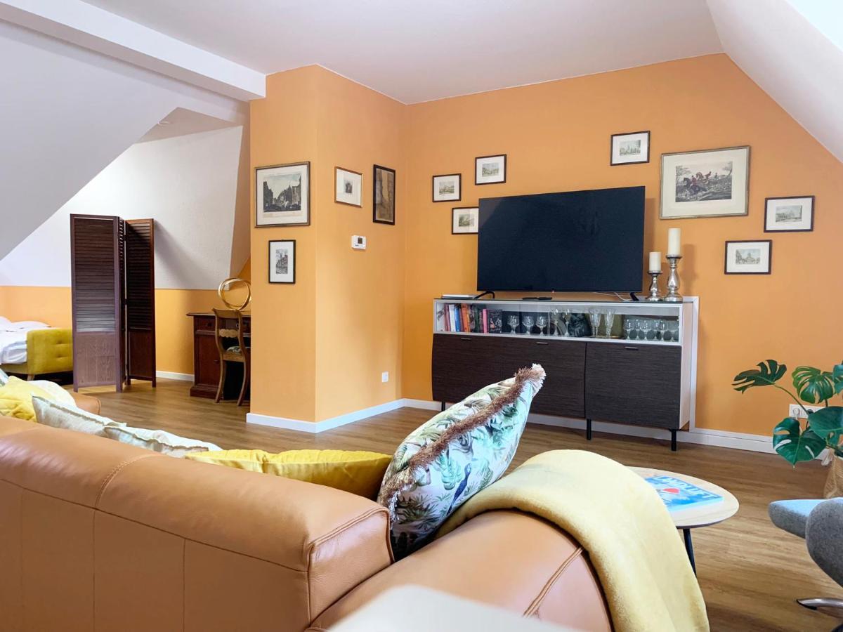 Ferienwohnung Am Suedwall All Inclusive Celle Bagian luar foto